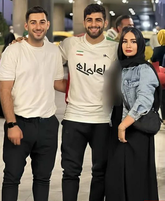 بیوگرافی محمدهادی ساروی کشتی گیر آملی و همسرش