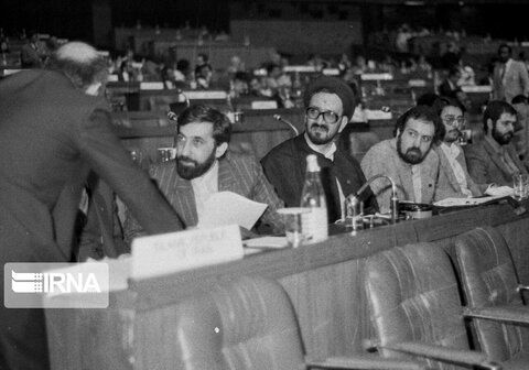 عکس‌های دیده نشده از سید محمود دعایی 