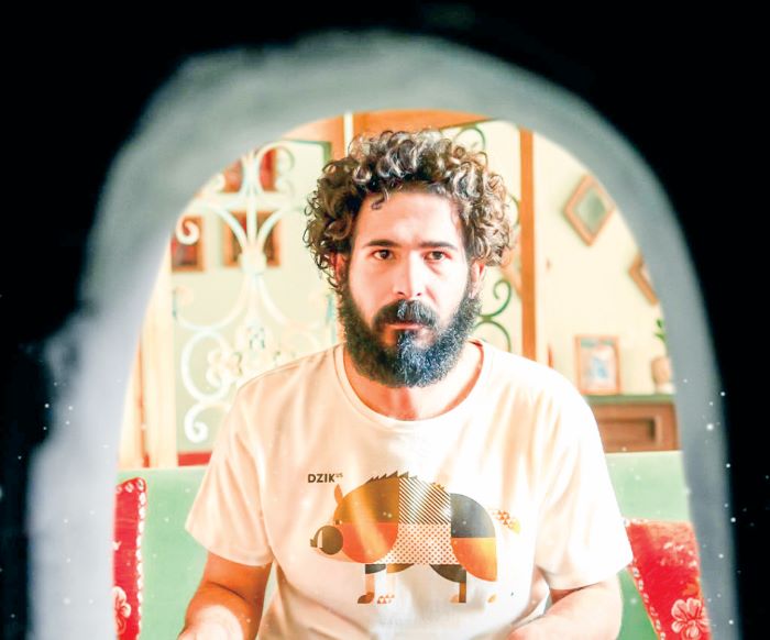 مجید یوسفی نیما