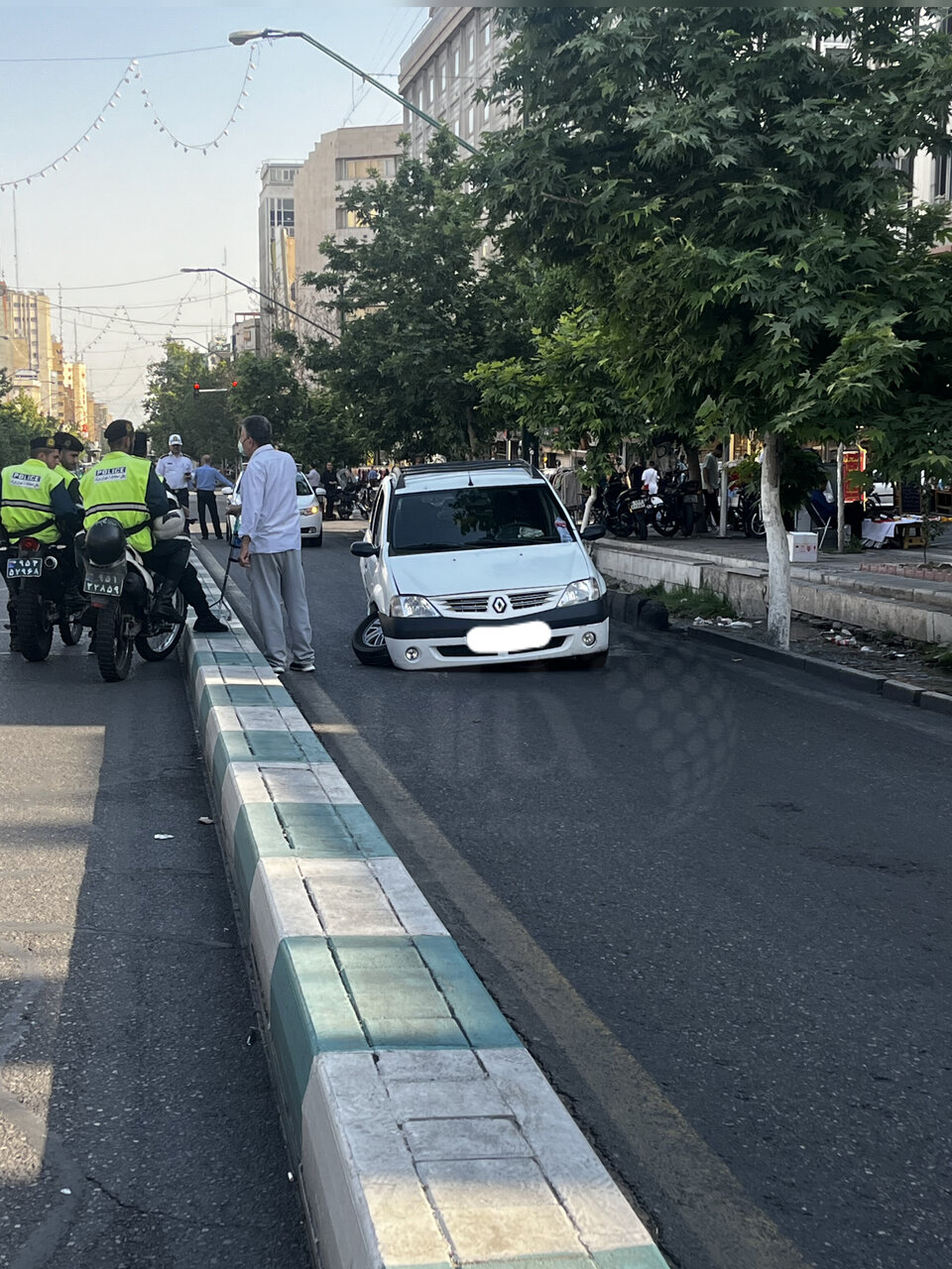 ال 90