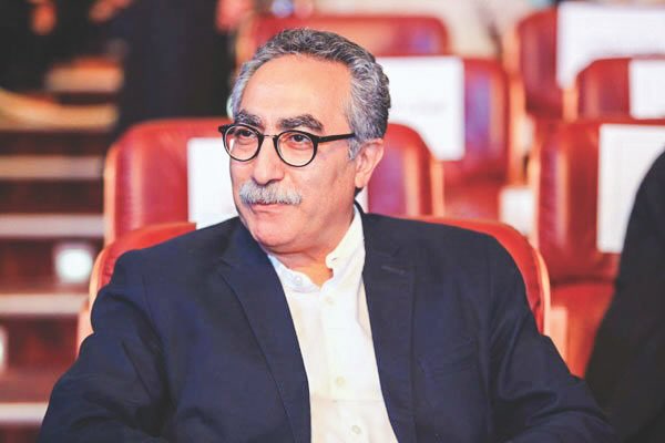 فرهاد توحیدی فیلم نامه نویس فیلم سینمایی مست عشق 