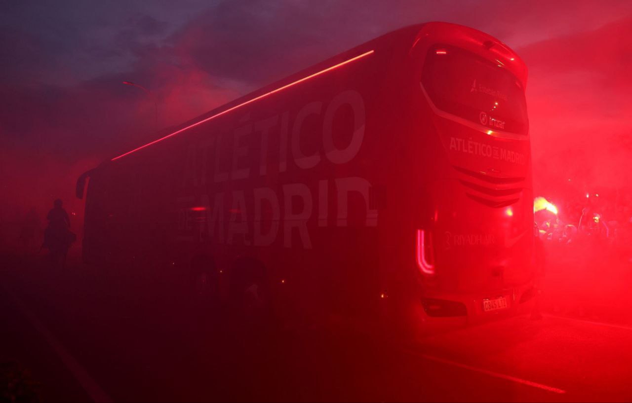2160822