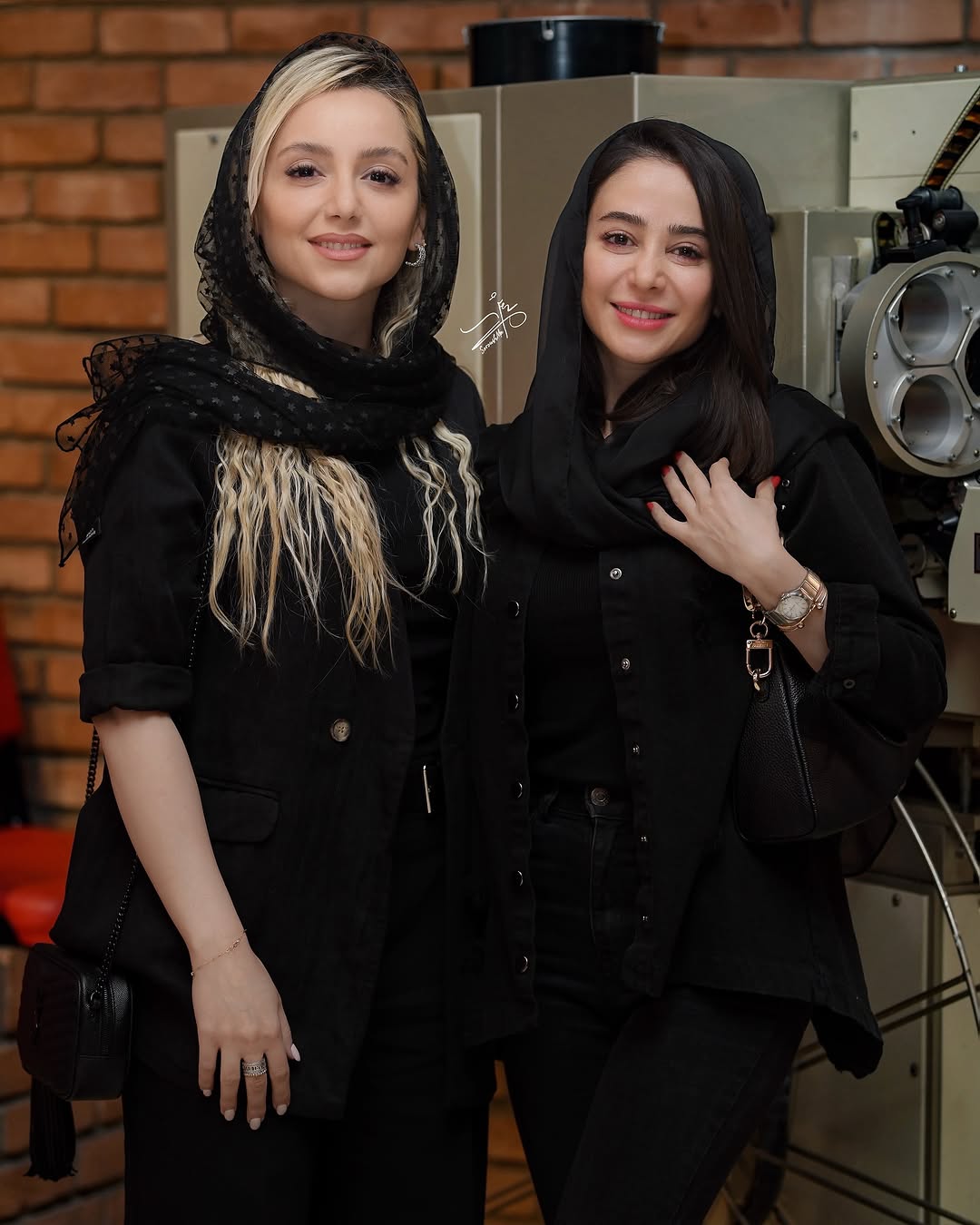 نازنین (1)