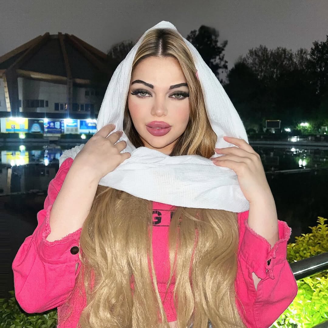 مونا (2) ثریا