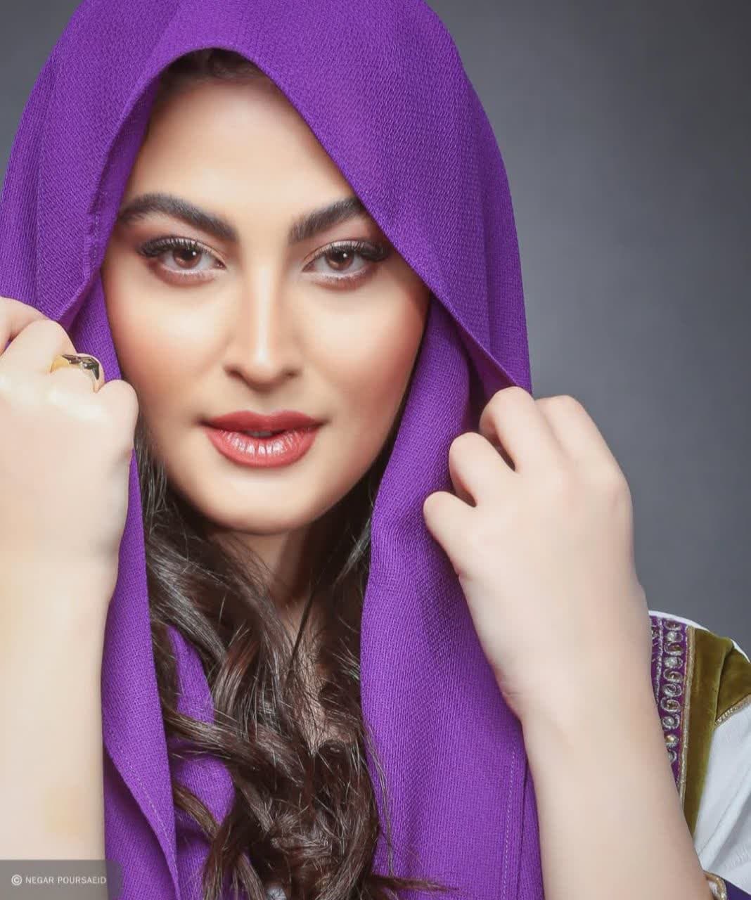 Maryam Momen (9)