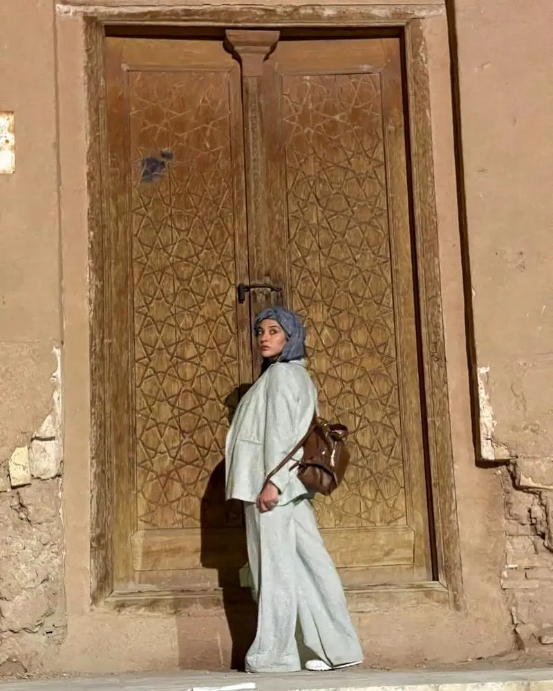 آناهیتا درگاهی