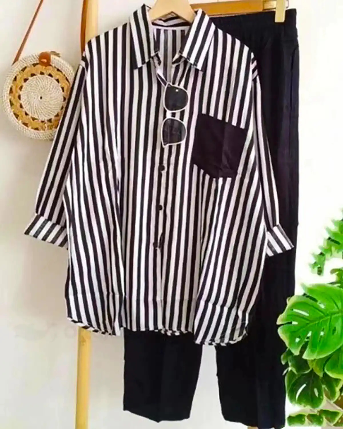شومیز راحت و ساده زنانه