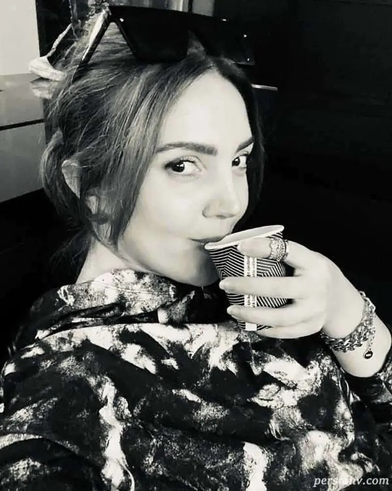 خواننده مشهور
