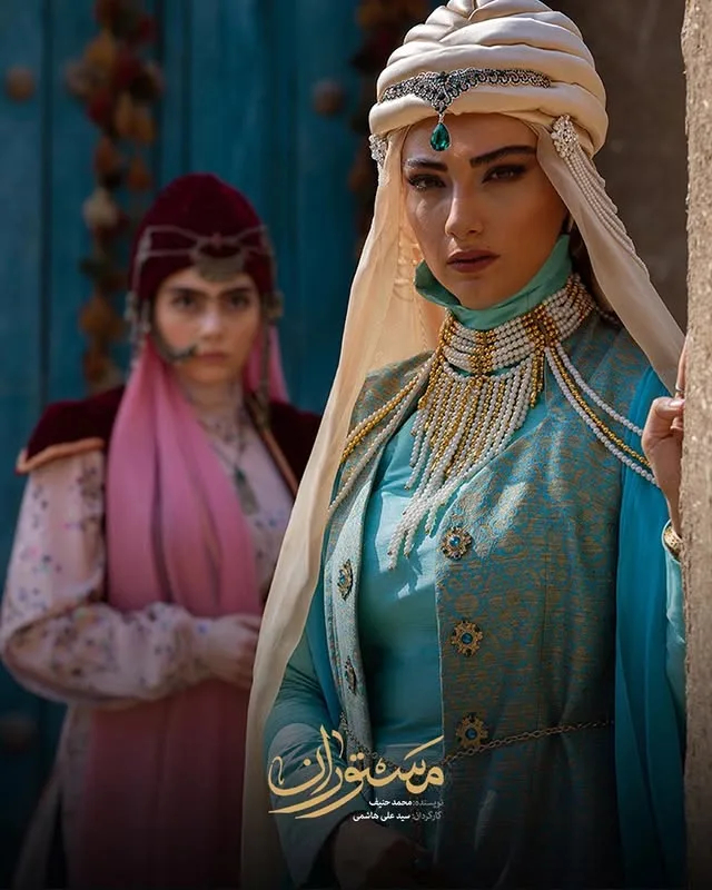محیا دهقانی در مستوران