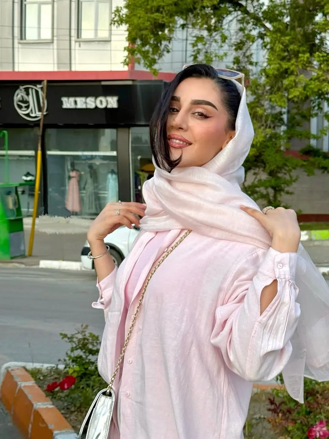 میترا (1)