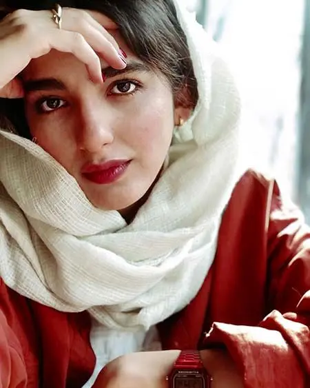 بنفشه ریاضی, زندگی شخصی بنفشه ریاضی