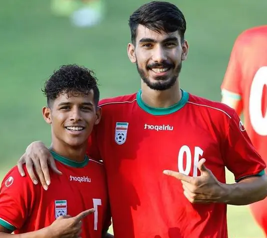 رضا شکاری