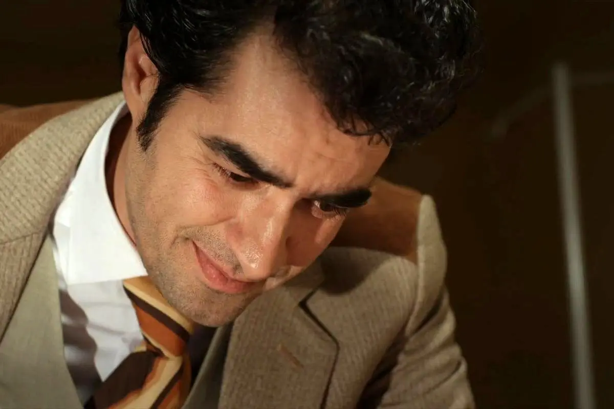 مردی عاشق و وفادار که در مرز میان عشق و ضعف تصمیم‌گیری‌های سرنوشت‌ساز می‌کند