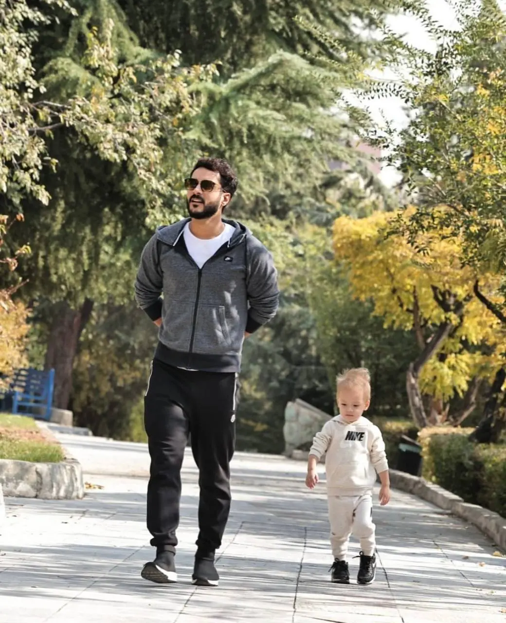 گلوریا