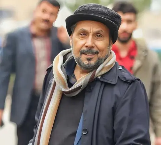 عموقناد