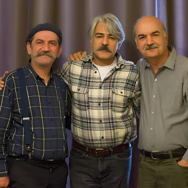 عکس کیهان کلهر (نوازنده) کنار ایرج طهماسب و حمید جبلی