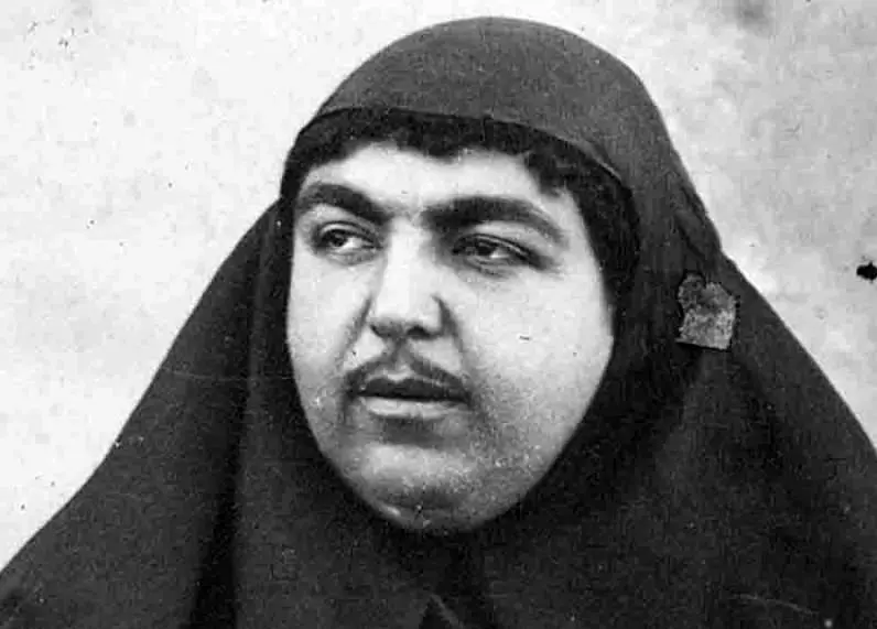 خرافات عجیب دوران قاجار؛ از زهره گرگ تا الماس کوه نور که داروی شاه بود