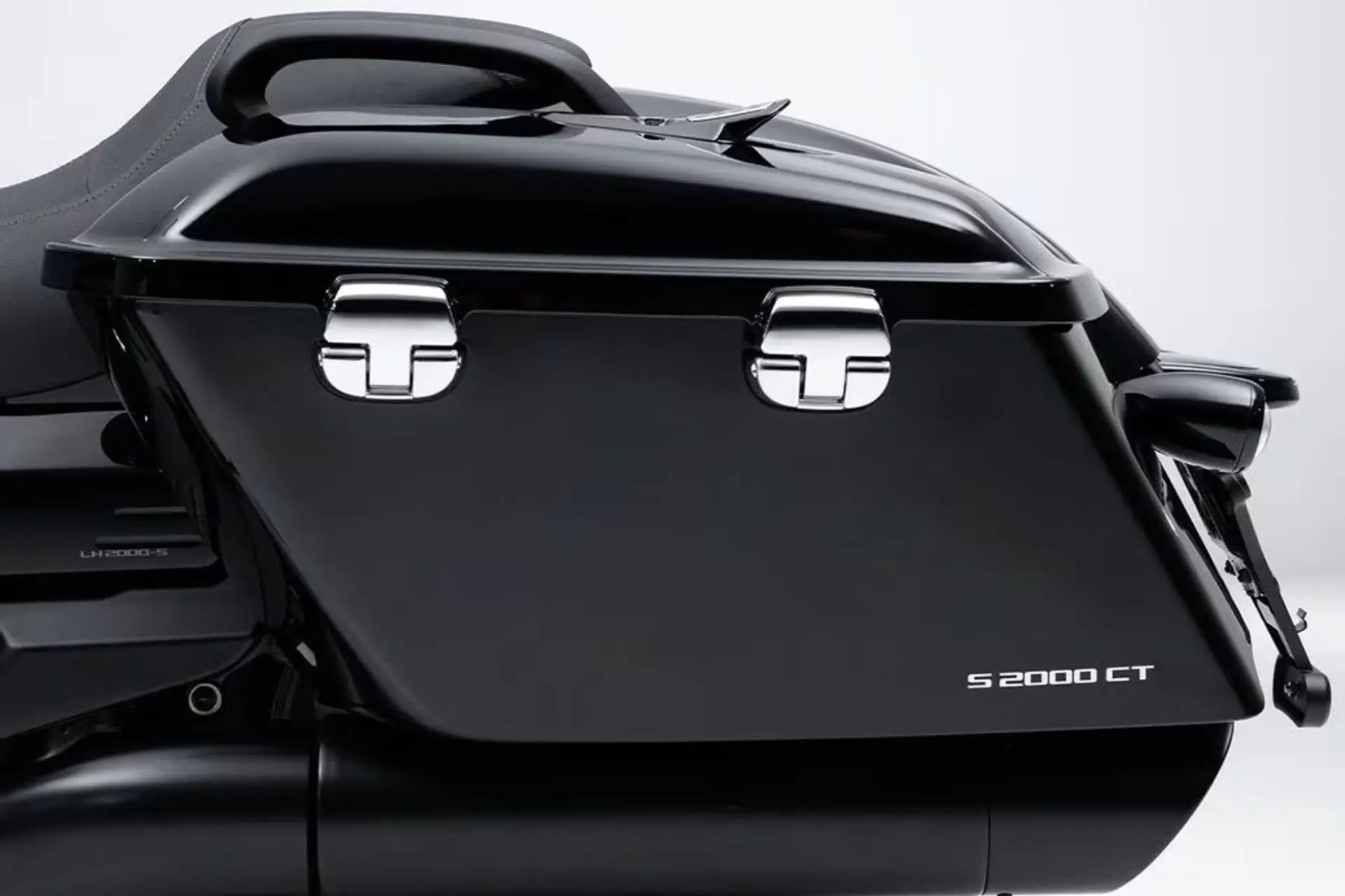 بگر موتورسیکلت سوئو s2000ct