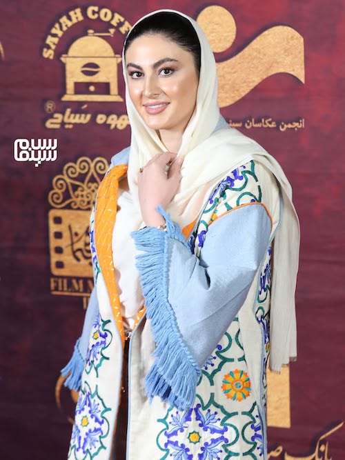 استایل رنگارنگ بازیگران در جشن عکاسان