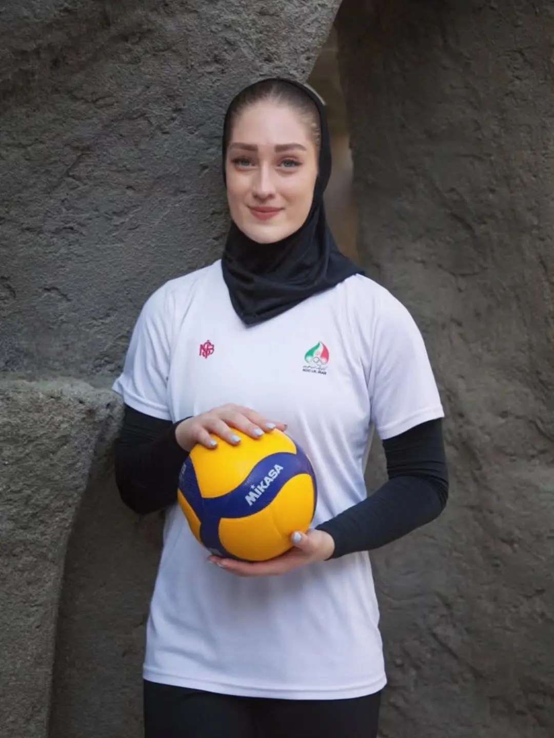آیتک س
