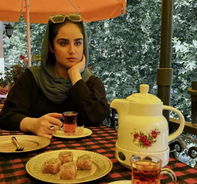 هانیه غلامی