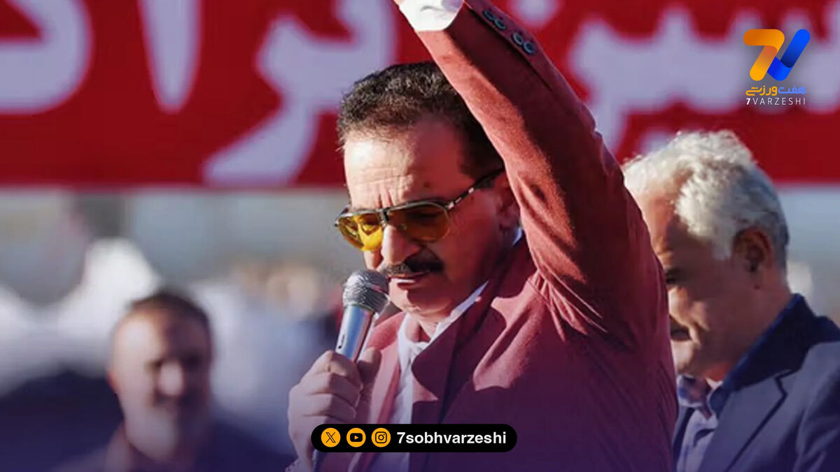 پسر سلطانی فر از زنوزی شکایت می کند!