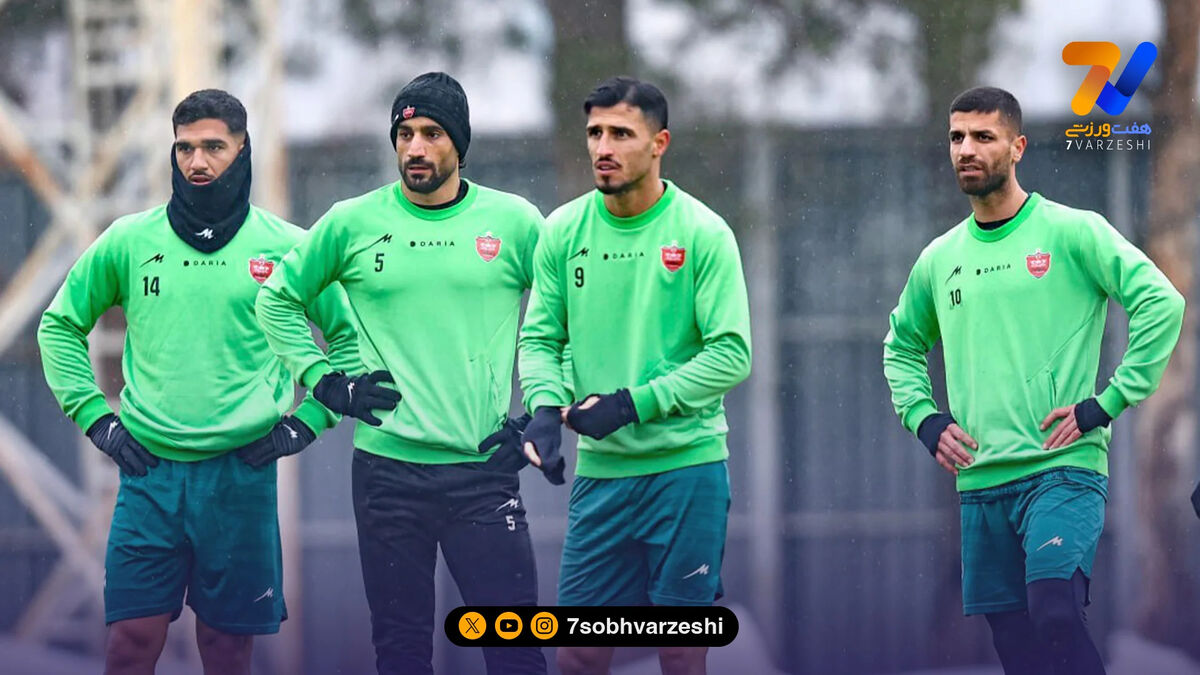 تمرین پرسپولیس در روز بارانی تهران؛ زیر باران باید رفت!