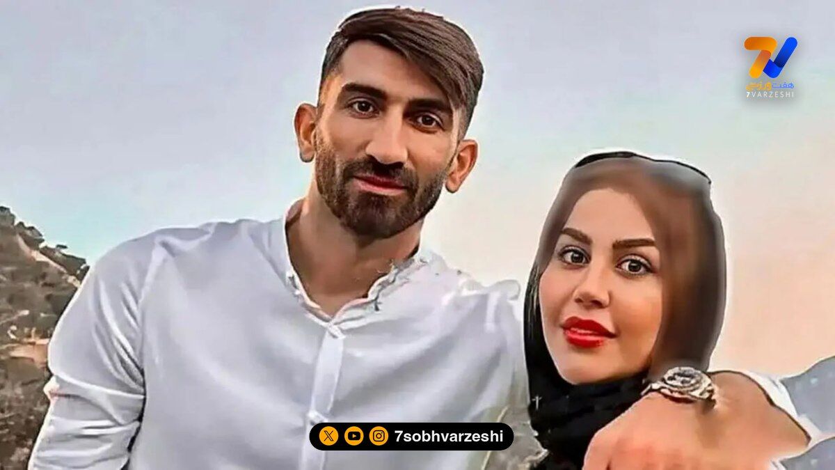 ژست علیرضا بیرانوند با ست ورزشی قرمز و مشکی