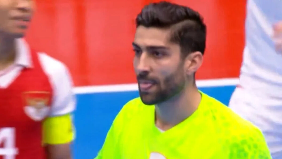 گل چهارم فوتسال ایران به اندونزی با دبل مهدی کریمی