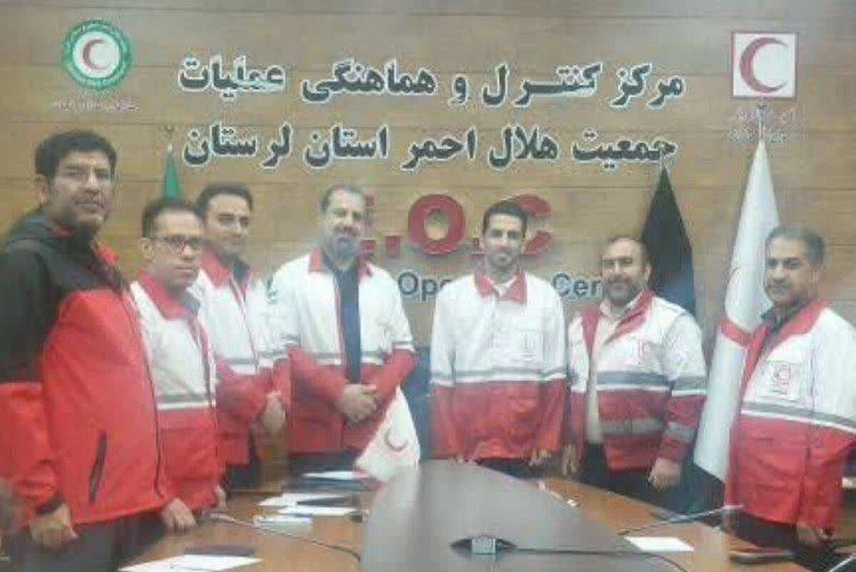 وحید امیری هم امدادگر هلال احمر شد +عکس