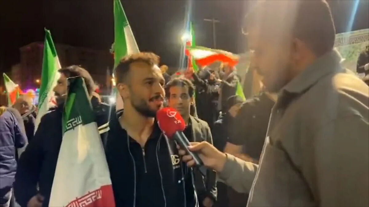 آقاپور، مرد سال فوتسال آسیا: کسانی که تا الان پای کار ایران نیامده‌اند، ایرانی نیستند
