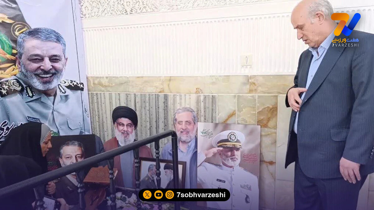 ادای احترام رییس فدراسیون فوتبال به شهدا +عکس