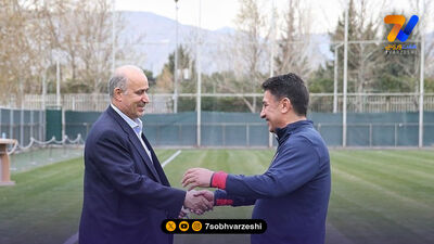 دردسر ویزا برای مجسمه متحرک کنگو!