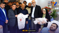 دیدار صمیمانه اعضای تیم ملی فوتبال از جانباز پای لانچر جنگ رمضان