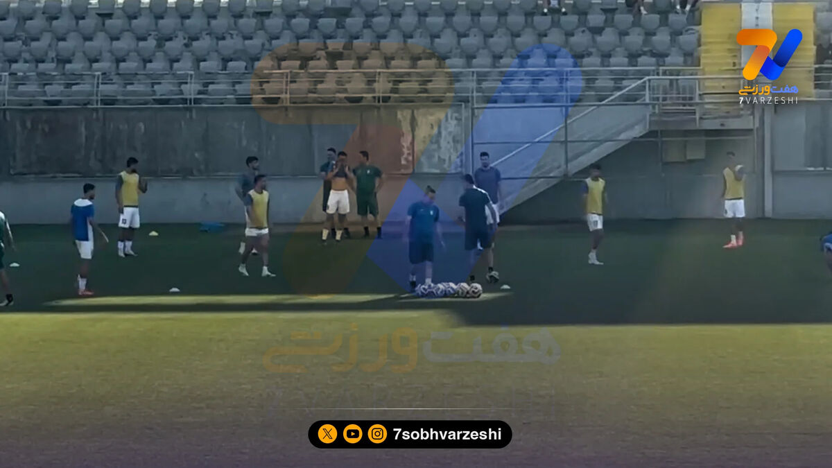 گرم کردن ملی پوشان ایران و گامبیا؛ ۹۰ دقیقه تا شروع دیدار