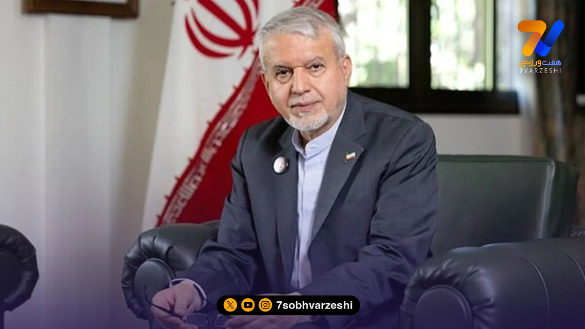 انتقاد وزیر میراث فرهنگی از جلوگیری حضور تماشاگران ایرانی در جام جهانی