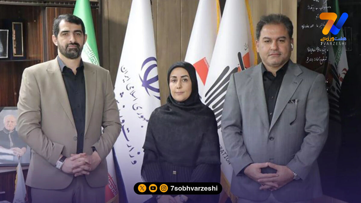 نشست مدیر ورزش زنان باشگاه استقلال با رئیس فدراسیون بسکتبال