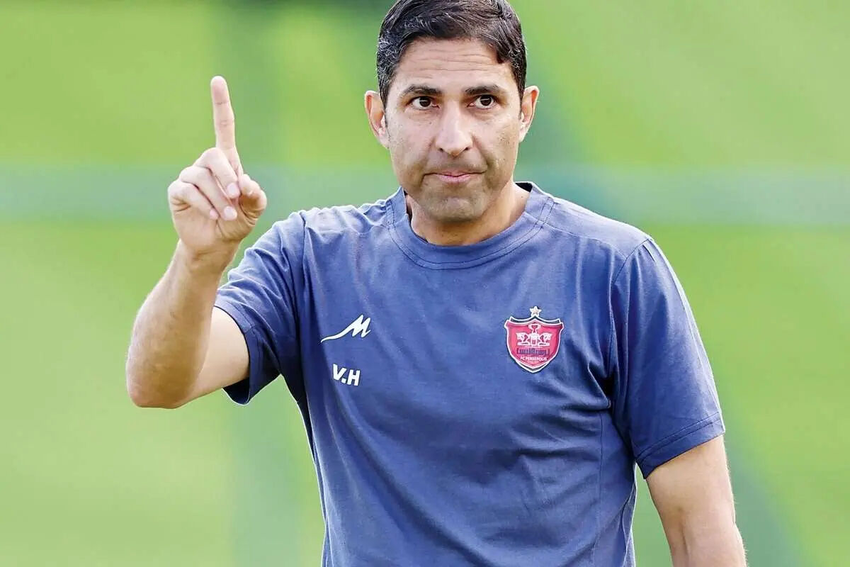 رئیس کمیته نقل و انتقالات: نام هاشمیان از لیست پرسپولیس خارج شد