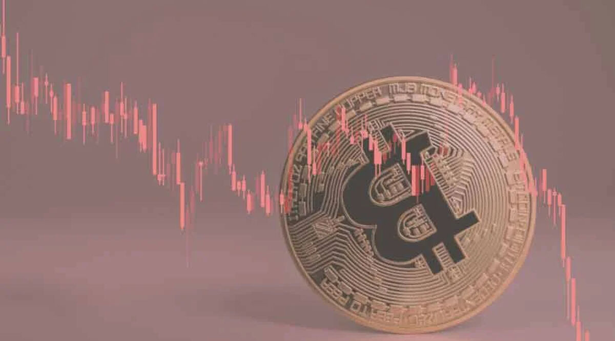 کندل بیت‌کوین در سال پس از هاوینگ با رنگ قرمز بسته شد! پایان چرخه ۴ ساله؟
