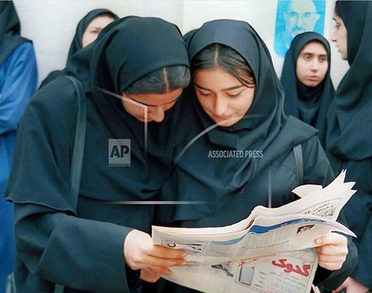 قاب تاریخ| دکتر عباس چمران، فریماه فرجامی، جگوار و ...