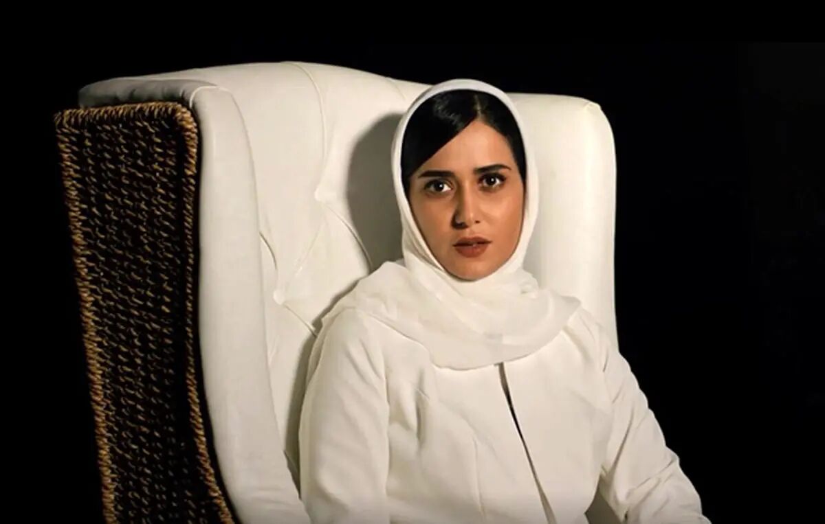 گاهی به ناکجا نگاه کن...