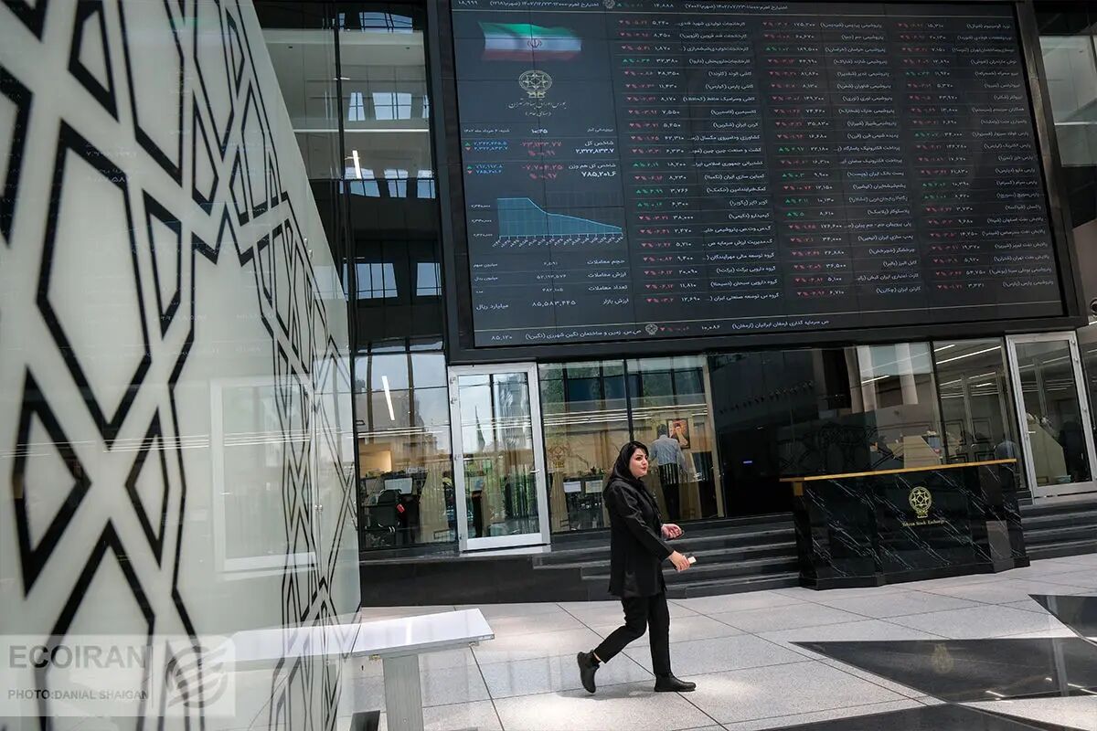 بورس سبز می‌شود یا قرمز؟