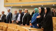 لباس متفاوت تنها نماینده زن اقلیت‌ مذهبی در مجلس