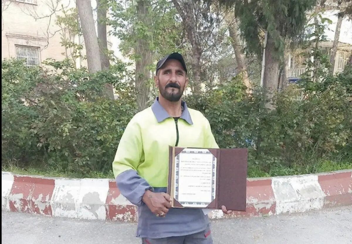 آقای کشوری؛ منجی توله‌سگ‌ها