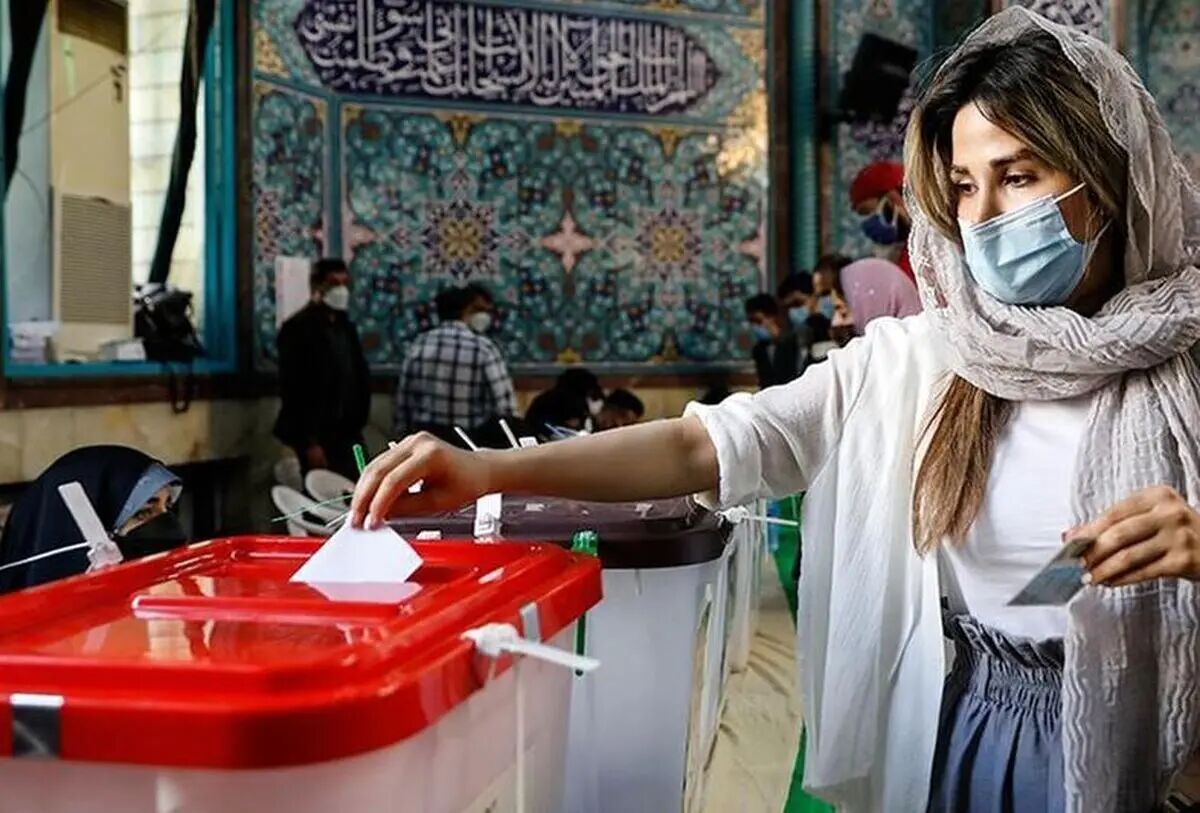 نگاهی به آخرین نظرسنجی‌های این دوره از انتخابات و مقایسه آن با ادوار‌ گذشته