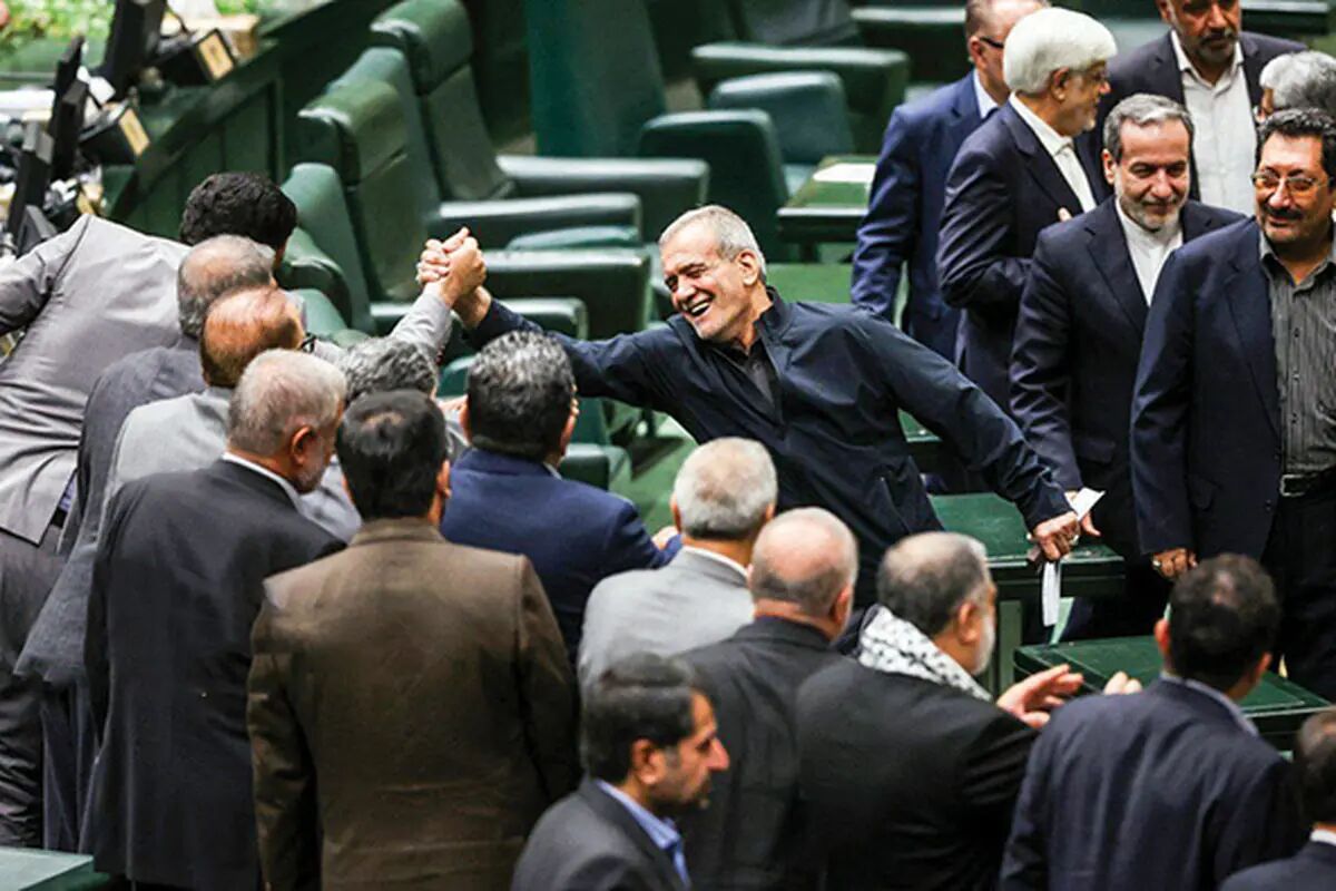 درباره روز رای اعتماد به وزرای پیشنهادی مسعود پزشکیان که همه از مجلس رای اعتماد گرفتند