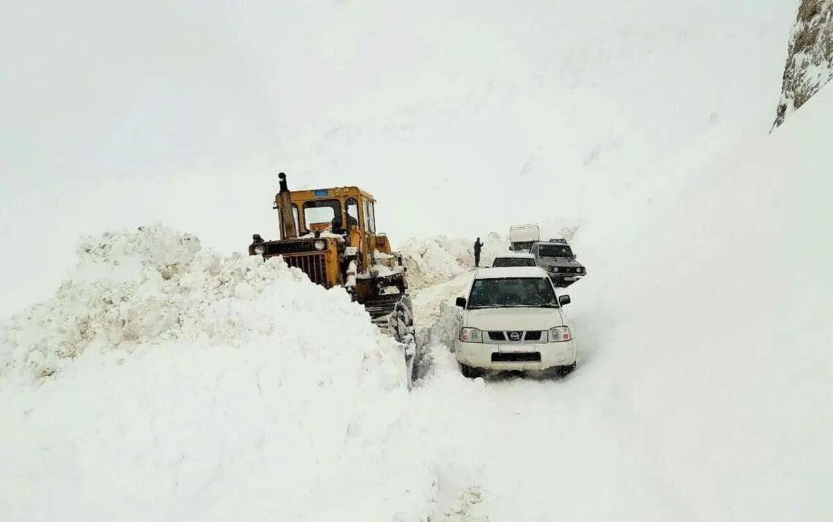 نجات جان 11 مادر باردار از برف و کولاک
