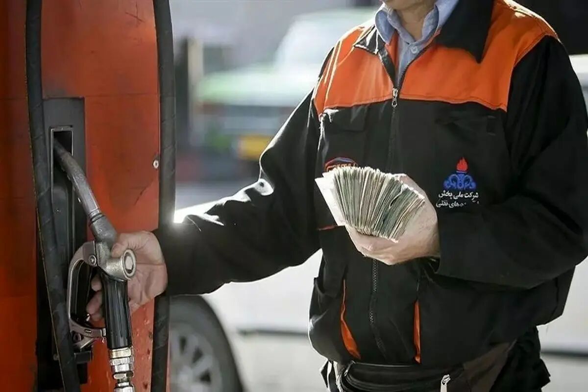 قیمت بنزین در بازار سیاه جاده‌های شمال؛ لیتری 30 هزار تومان!