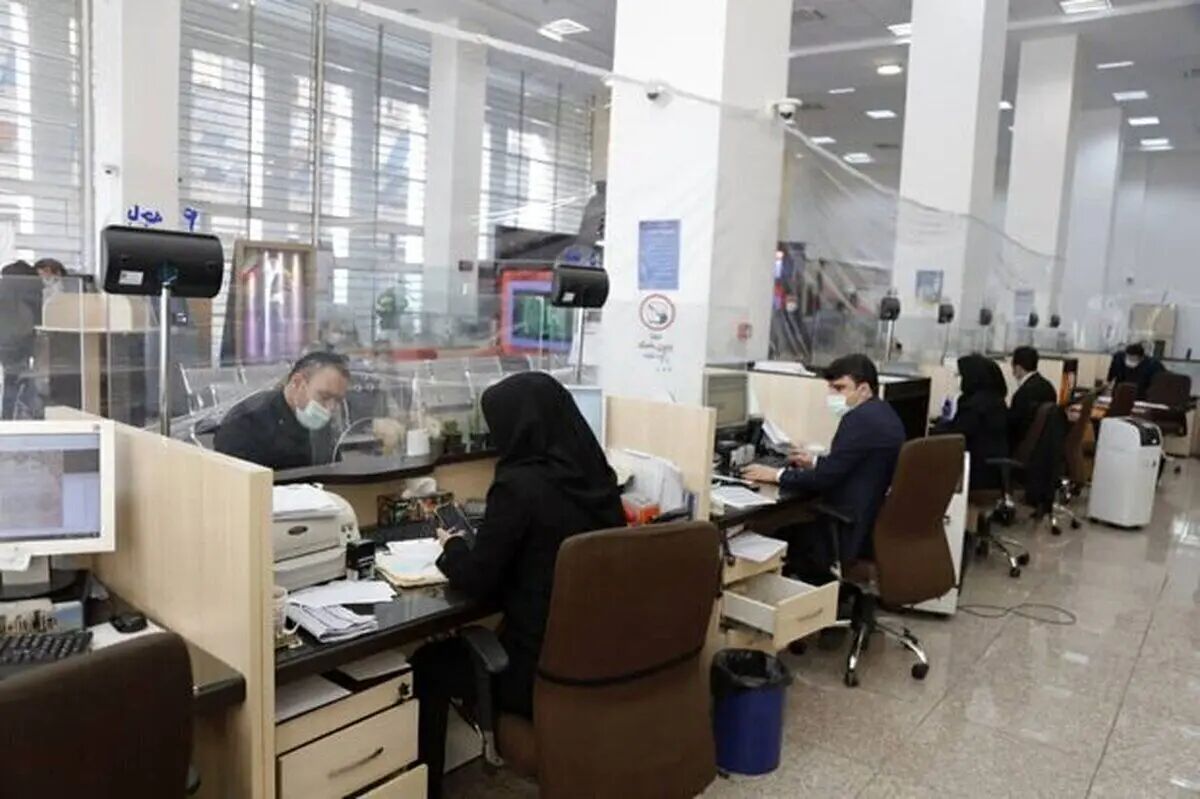 ساعت کاری ادارات و بانک‌ها از ۱۶ فروردین به روال عادی بازمی‌گردد