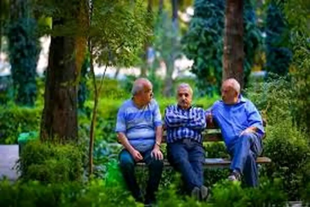 تعویق امضای قرارداد بیمه تکمیلی بازنشستگان کشوری